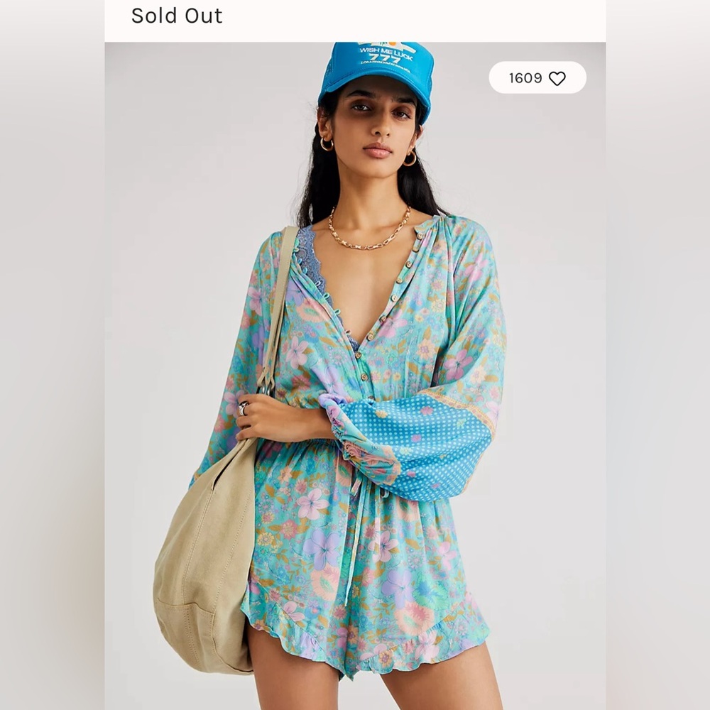 NWT Spell & the Gypsy Hibiscus Lane Romper. Color: Lagoon. Size XXS
